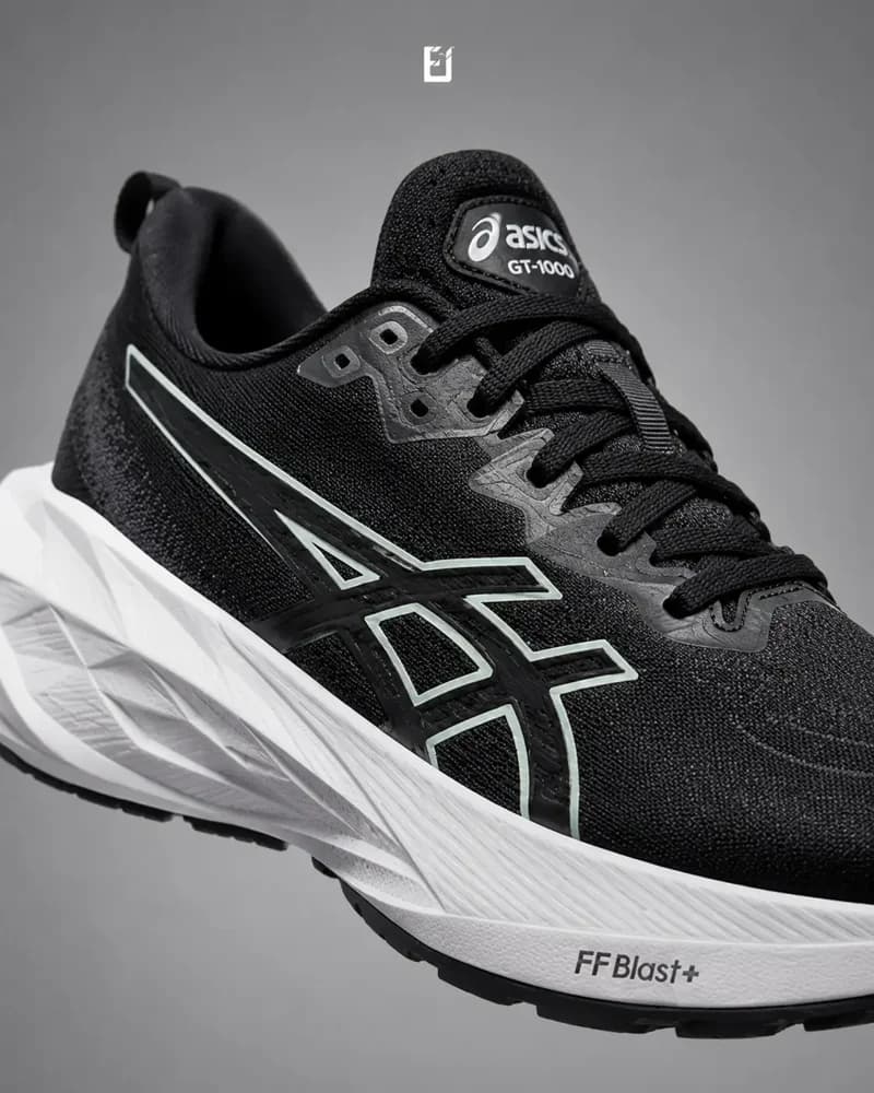 Asics Novablast 4 FF - Negro/Blanco, vista 2