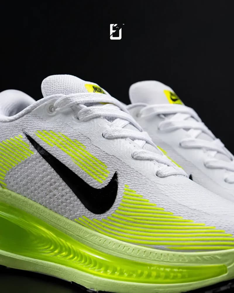 Nike Vomero 18 - Blanco/Verde, vista 2
