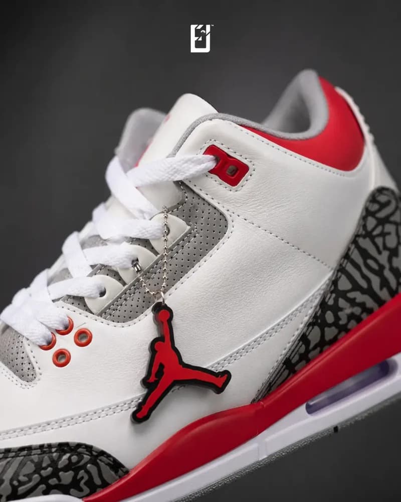 Nike Jordan Retro 3 - Blanco/Rojo, vista 2